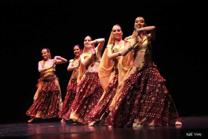 MUSICA DE BOLLYWOOD musica de bollywood: