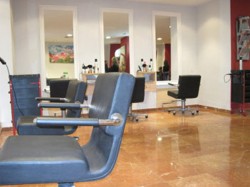 Mimomento Peluquera y Esttica en Salud y Belleza en Valencia